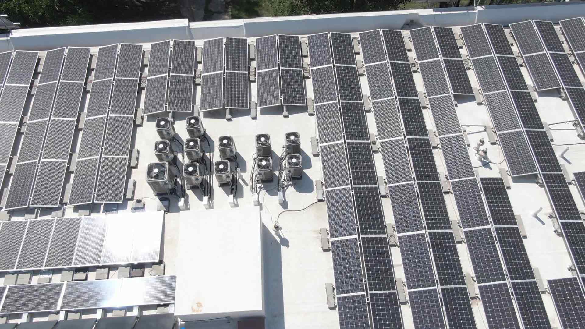 Acoperiș cu balast Suporturi solare
